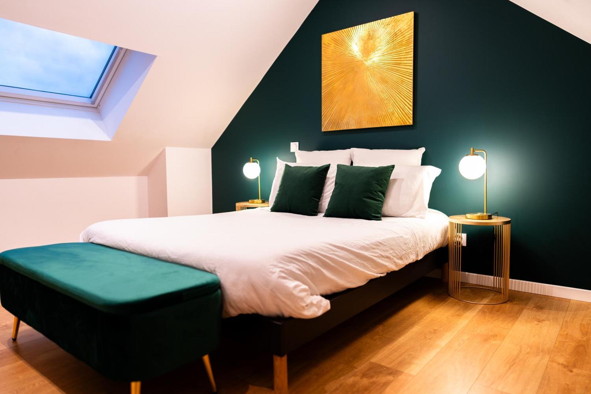 Grand Loft Familial 4 Chambres Avec Parking Prive Saumur Exterior photo
