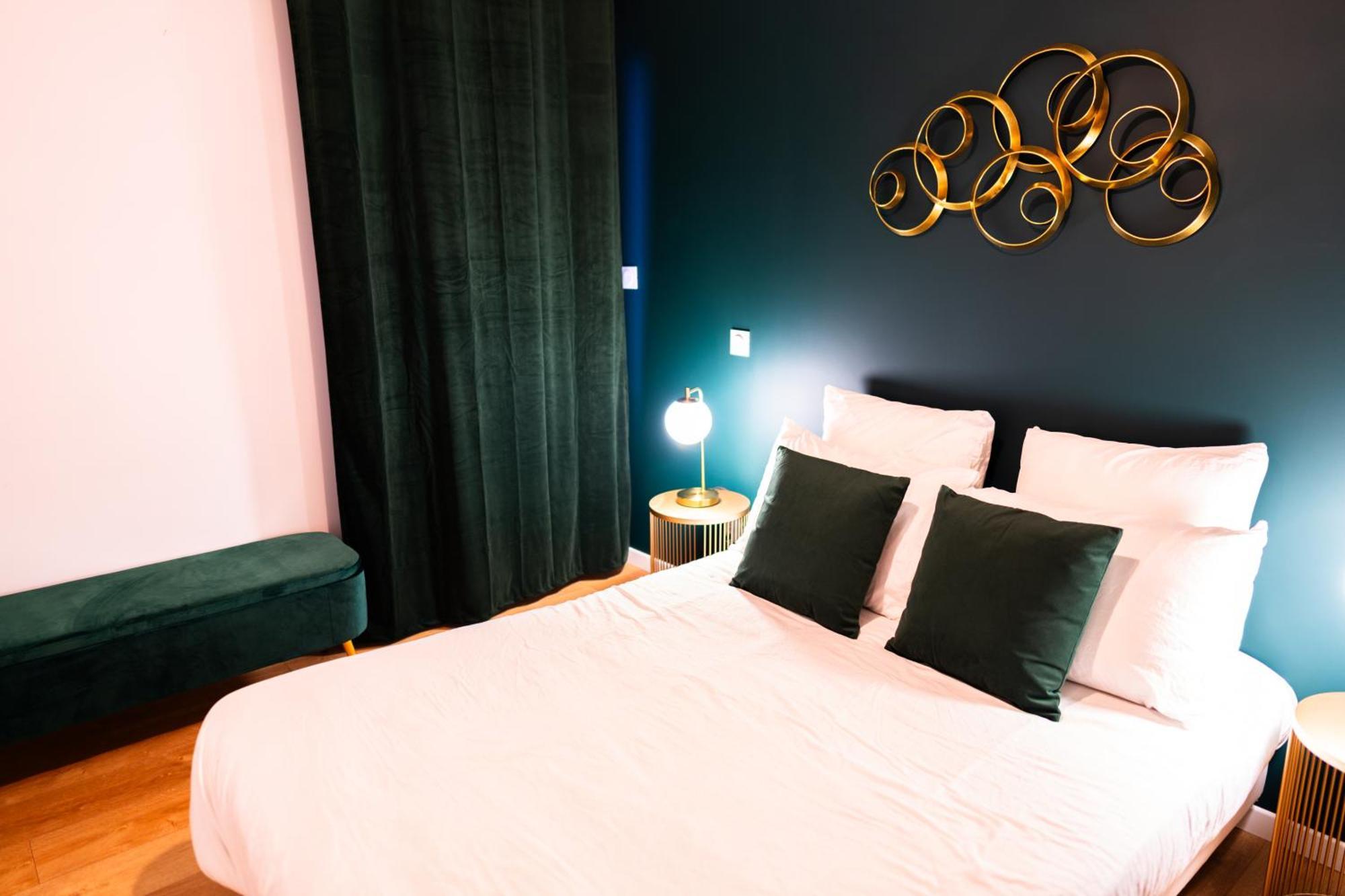 Grand Loft Familial 4 Chambres Avec Parking Prive Saumur Exterior photo